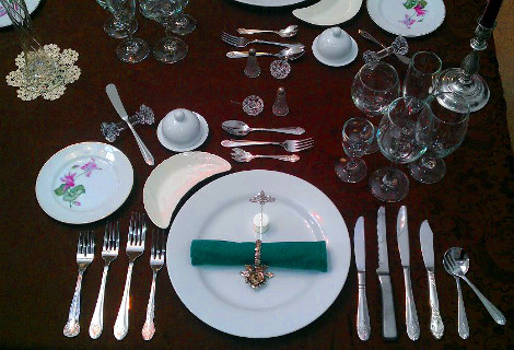 formal place setting